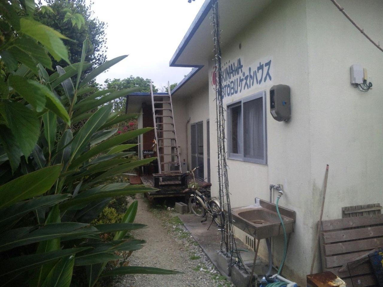Okinawa Motobu Guest House Экстерьер фото